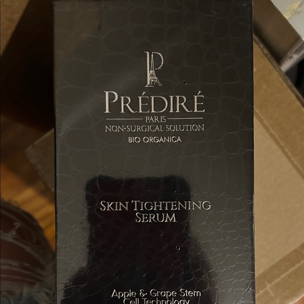 Skin Tightening Serum - Black